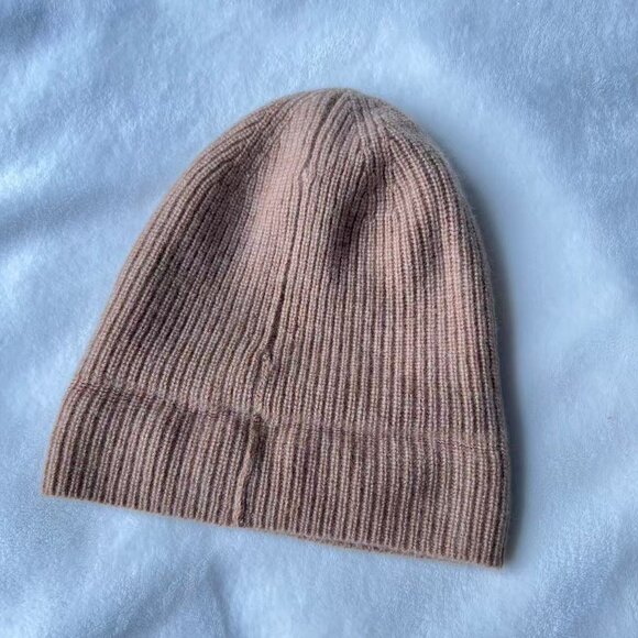 Aritzia Babaton Cashmere Rib Beanie - Picture 3 of 3
